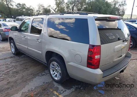 2007 Chevrolet Suburban 1500 Ltz z USA, uszkodzony, nr VIN 3GNFC16YX7G309587